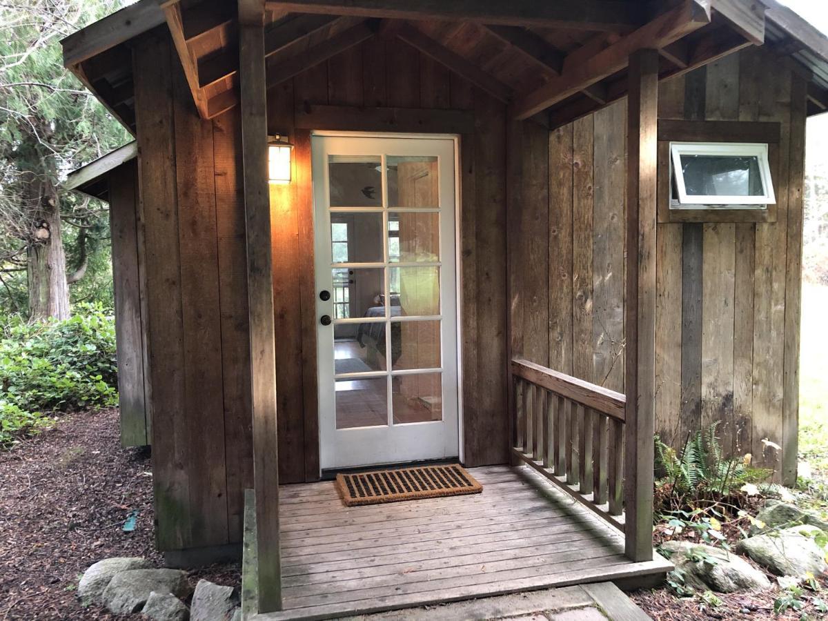 Lopez Farm & Tent Hotel